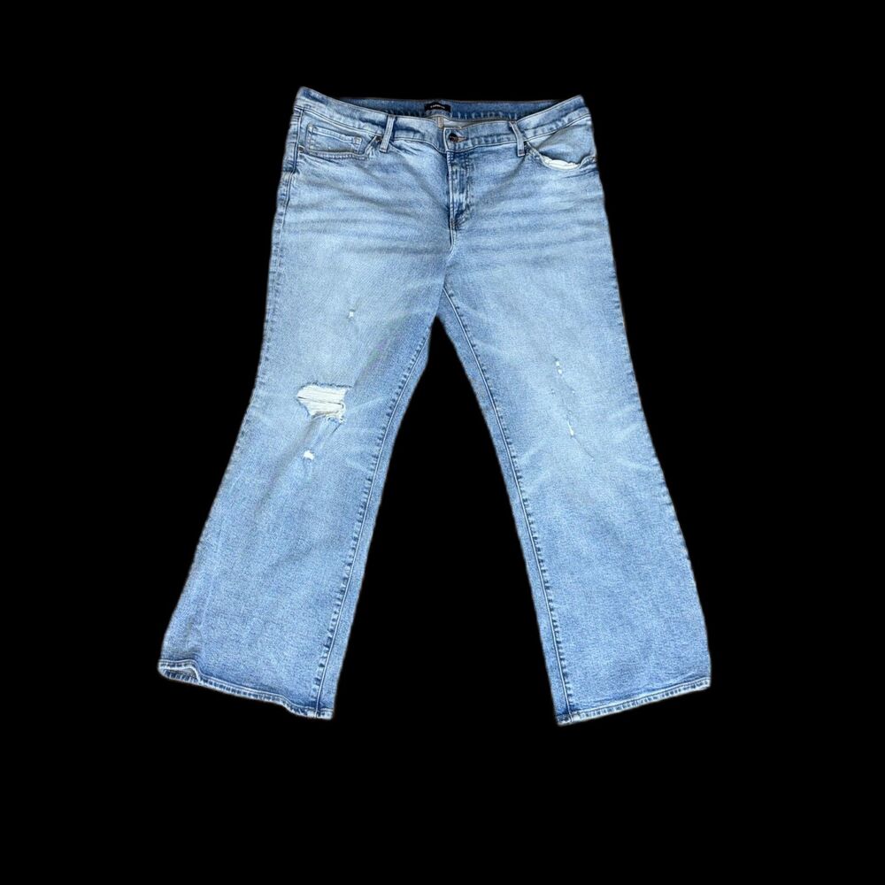 Express Conscious Edit Low Rise Bootcut Jeans Light Wash Size 16S Denim